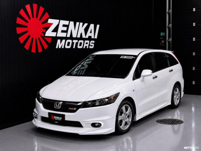 Honda  RSZ / 6 Paikkanen / Korkotarjous 2.99% / 500eur bensarahaa