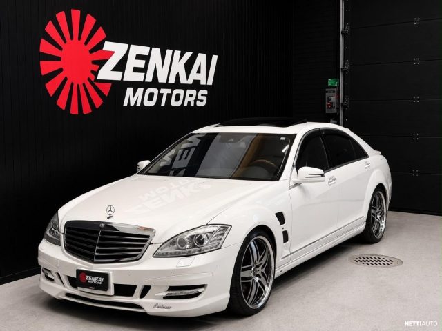 Mercedes-Benz  550 Lang Lorinser / 72tkm / Hierovat penkit / Korkotarjous alk 2.99%