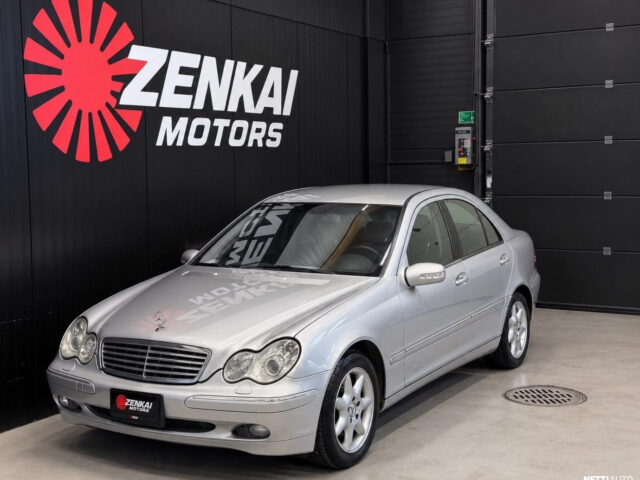 Mercedes-Benz  320 / 65TKM / Upea kuntoinen / Huippu varusteet